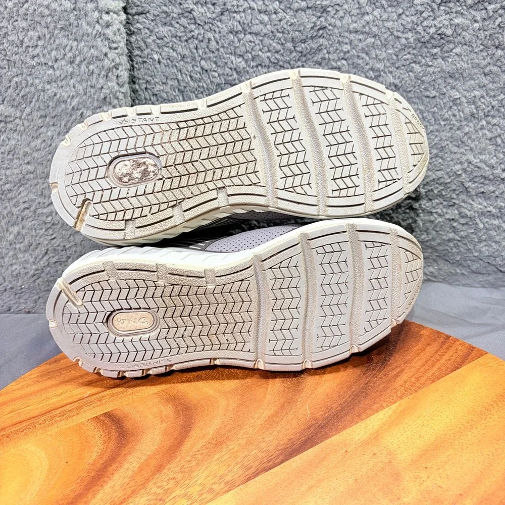 Brooks Addiction Walker 2 Grey White Walking Shoes 1203081D094 Womens 8.5 Wide D